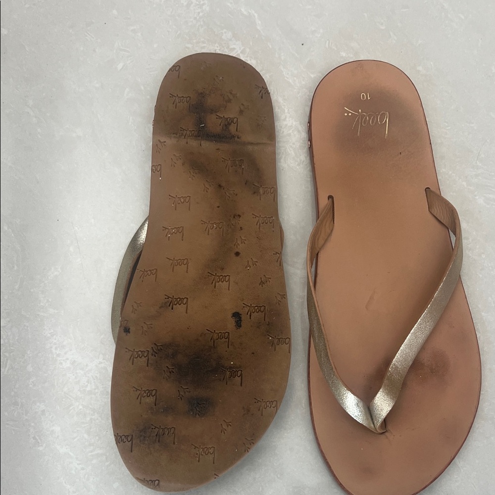 Beek Seabird Metallic Rose Gold Strap Sandals with leather footbed - Picture 5 of 5